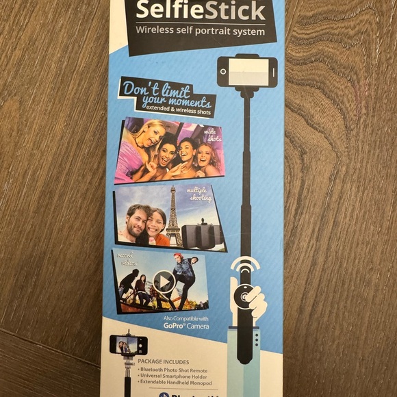 Other - SelfieStick Wireless Self Portrait System